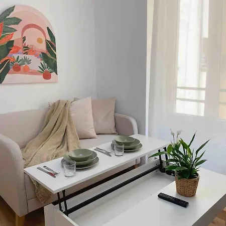 Daire Cosy With Marais Paris